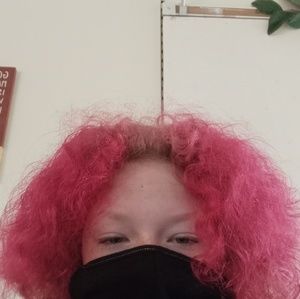 Meet your Posher, Lori